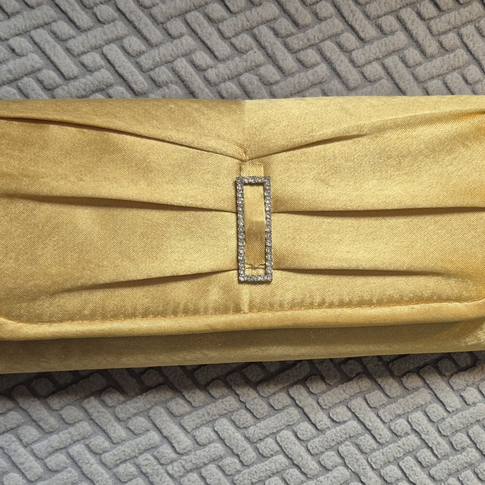 Elegant Gold Clutch Bag